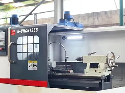 Máy Tiện CNC