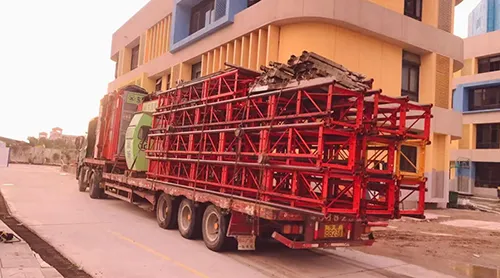 Cẩu Tháp Đầu Bằng